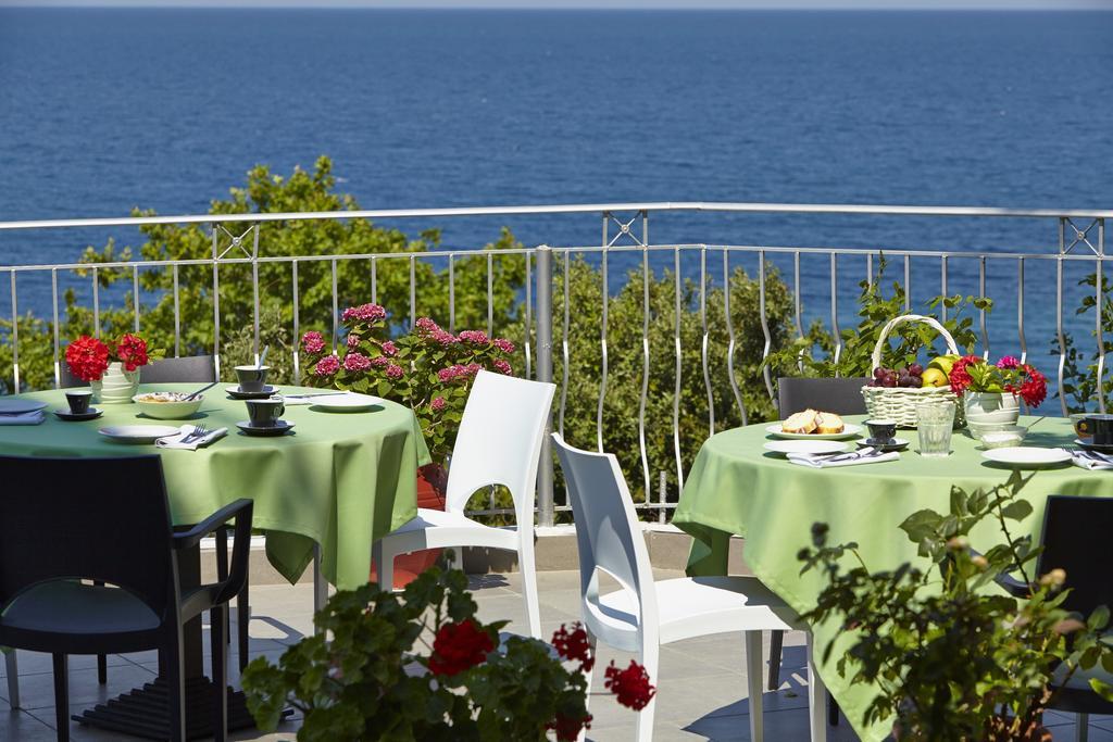 Hotel Alkyonis Platamonas Extérieur photo