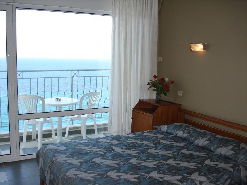 Hotel Alkyonis Platamonas Extérieur photo